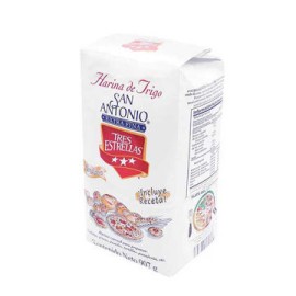 Harina de Trigo 10 pz de 1 Kg  Tres estrellas
